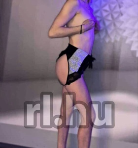 Roxy1 (22+ éves) - Telefon: +36 70 / 144-4503 - Budapest, VII