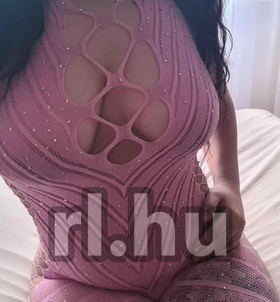 Roxy (23 éves) - Telefon: +36 20 / 256-9774 - Budapest, XVI