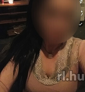 Szolnok, Roxy 06305246905