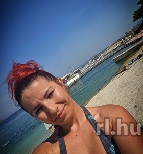 Szeged, Roxy 06702750762