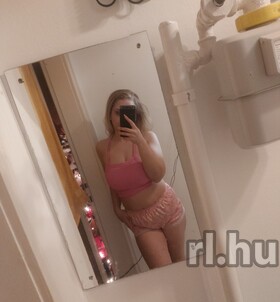 Rubi (20+ éves) - Telefon: +36 30 / 428-0513 - Budapest, V