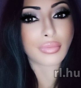 Rubinaa Szeged escort Mädchen