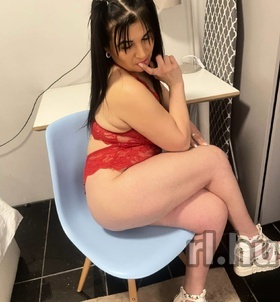 Scarlett (28+ éves) - Telefon: +36 20 / 200-9824 - Tata