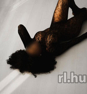 Scarlett (19 éves) - Telefon: +36 30 / 577-6341 - Budapest, VI