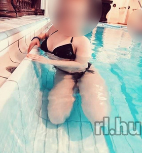 Selena Budapest szexpartner lányok