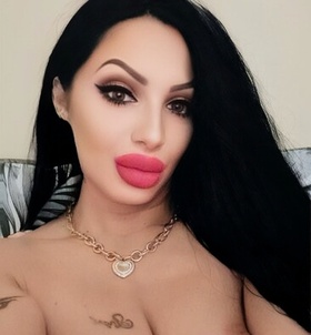 Debrecen, Selina 06702171102