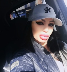 Debrecen, Selina 06702171102