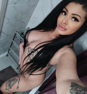 Sendy_sweet (30+ éves) - Telefon: +36 70 / 406-8503 - Salgótarján