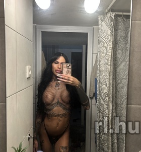 SharonFox Budapest escort girls