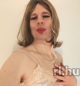 Sheyla (35 éves) - Telefon: +36 20 / 233-0063 - Győr