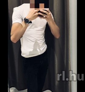 Simon (29 éves) - Telefon: +36 30 / 823-5341 - Budapest