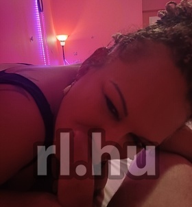 Budapest, Simona 06708813344