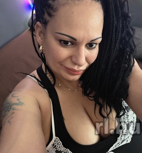 Simona Solt escort girls