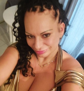 Budapest, Simona 06708813344