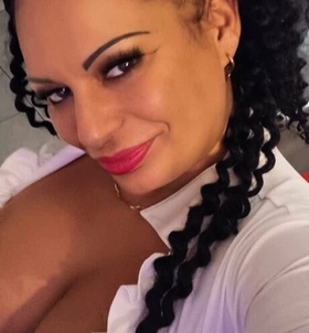 Budapest, Simona 06708813344