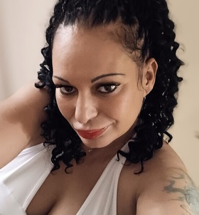 Budapest, Simona 06708813344