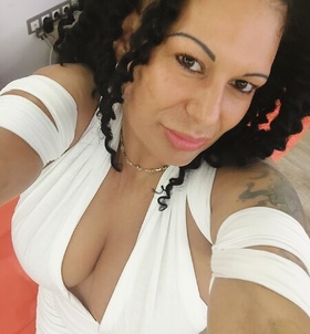 Budapest, Simona 06708813344