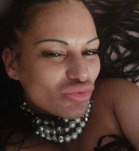 Budapest, Simona 06708813344