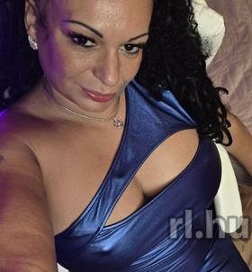 Simona Solt escort Mädchen