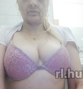 Sisi40 (40 éves) - Telefon: +36 70 / 228-0895 - Budapest, XVIII