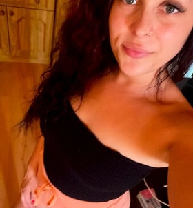 Sofia25 (25 éves, Nő) - Telefon: +36 30 / 729-6786 - Szigetvár Szigetvár, szexpartner