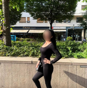 Sophie (30 éves) - Telefon: +36 70 / 146-5950 - Budapest, IX