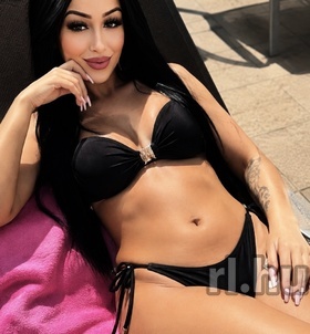 Stefani�rn� Szeged szexpartner l�nyok
