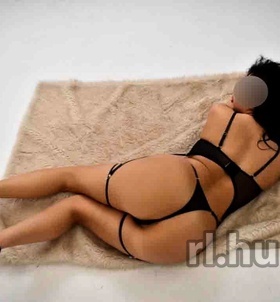 Sylvie Budapest escort Mädchen