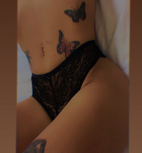 Szabina (19+ éves) - Telefon: +36 30 / 209-8134 - Sopron