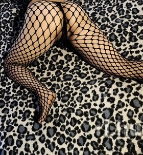 Szabina (37+ éves) - Telefon: +36 30 / 721-5589 - Győr
