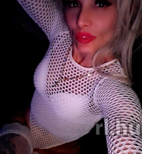P�cs, Szamanta 06302316789