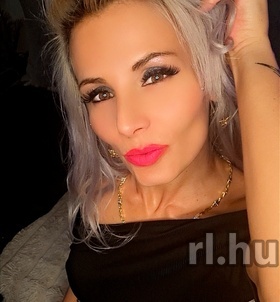 Szami Pécs escort Mädchen