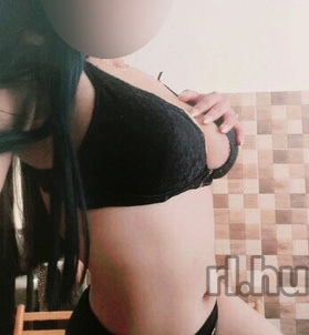 Szandi (20 éves) - Telefon: +36 30 / 823-9229 - Magy