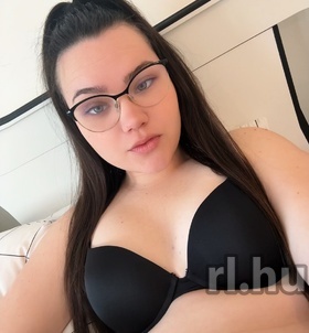 Szandra Szekszárd escort Mädchen