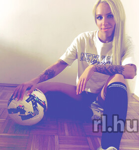 Szandra (29+ éves) - Telefon: +36 20 / 444-0791 - Pécs