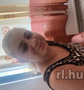 Szandra (24 éves) - Telefon: +36 20 / 614-7727 - Budapest, IX