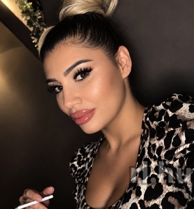 Szandra Békéscsaba szexpartner lányok