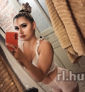 Szandra (18+ éves, Nő) - Telefon: +36 70 / 624-5333 - Budapest, V., szexpartner