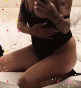 Szenyoritá (40+ éves) - Telefon: +36 20 / 590-0168 - Győr