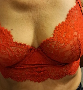 Szilvi52 (56+ éves) - Telefon: +36 70 / 213-4333 - Cegléd