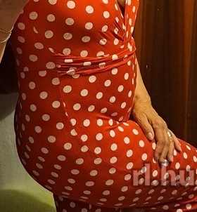 Szilvi52 (56+ éves) - Telefon: +36 70 / 213-4333 - Cegléd