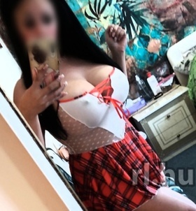 Szintia22 Gyula escort Mädchen