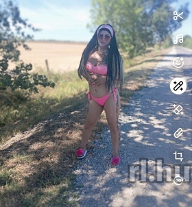 Sziszi (24+ éves) - Telefon: +36 20 / 450-4632 - Abádszalók