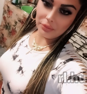 Sziszi (24+ éves) - Telefon: +36 20 / 450-4632 - Tiszafüred