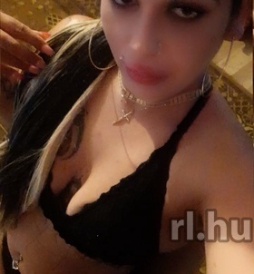 Sziszi (24+ éves) - Telefon: +36 20 / 450-4632 - Tiszafüred