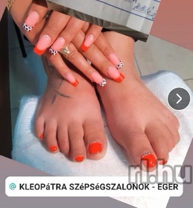 Sziszi (24+ éves) - Telefon: +36 20 / 450-4632 - Tiszafüred