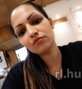 Sziszi (19 éves) - Telefon: +36 20 / 568-3536 - Pécs