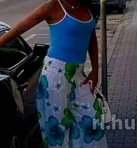 Sziszi (40+ éves) - Telefon: +36 20 / 590-0168 - Szeged
