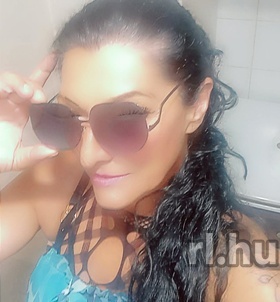 Sziszi (40+ éves) - Telefon: +36 20 / 590-0168 - Szeged