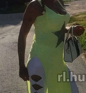 Sziszi (40+ éves) - Telefon: +36 20 / 590-0168 - Tatabánya